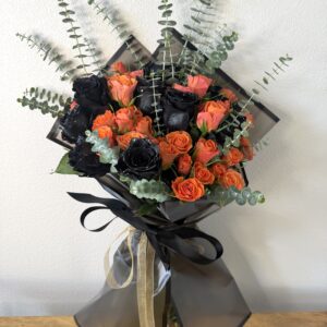 spooky pumpkin bouquet